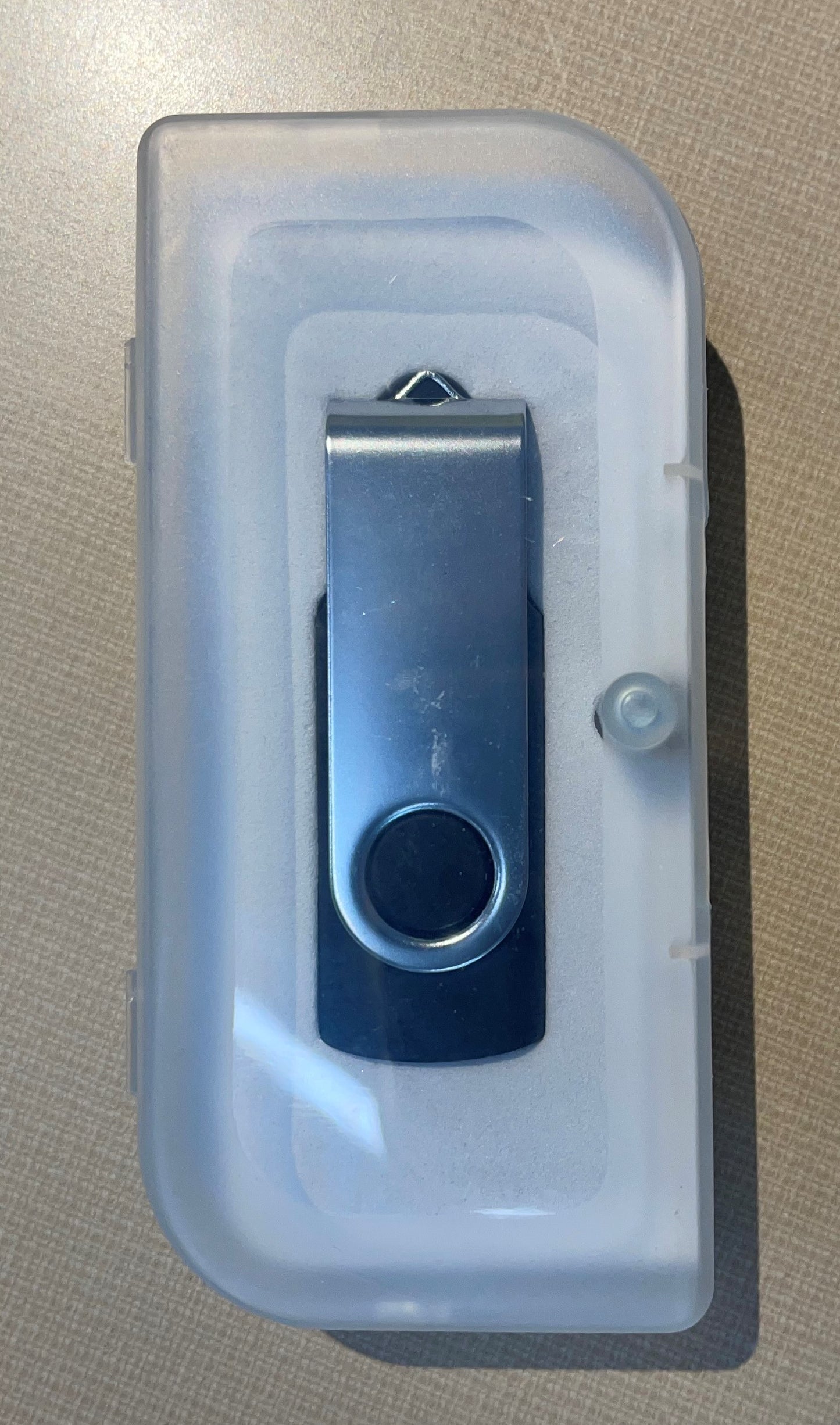 Flash Drive - Windows + Mac Compatible